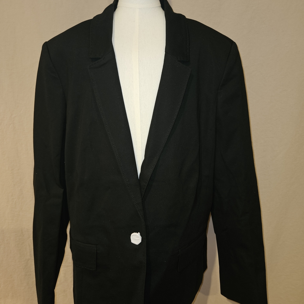 Reitmans Classic Stretch Black Blazer Size 16
